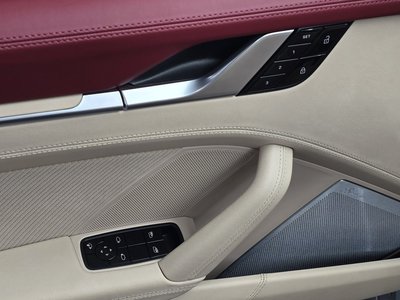 2021 Porsche 911 — миниатюра 28