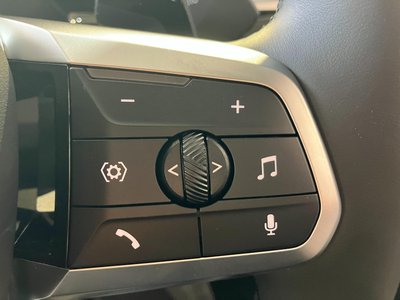 صورة مصغرة 34 لـ 2025 BMW X2