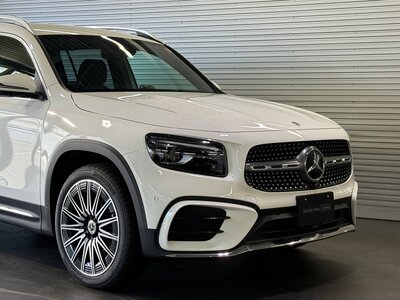 MERCEDES-BENZ GLB - 4