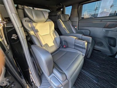 TOYOTA ALPHARD - 8