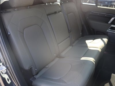 LAND ROVER DEFENDER - 4