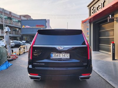 CADILLAC ESCALADE - 3