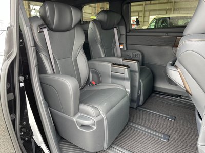 صورة مصغرة 21 لـ 2026 Toyota ALPHARD