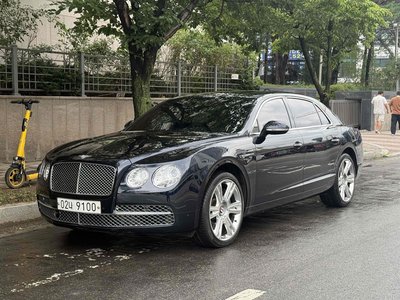 صورة 4 لـ 2018 Bentley FLYING SPUR