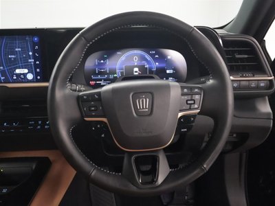 TOYOTA CROWN SPORT - 6