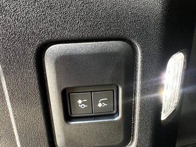 صورة مصغرة 19 لـ 2025 LAND Rover DEFENDER