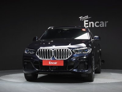 2022 BMW X6 照片 2