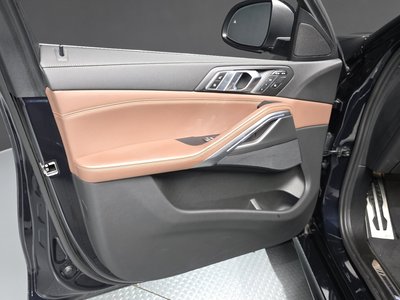 2022 BMW X6 — миниатюра 14