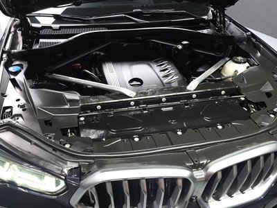 2022 BMW X6 照片 7