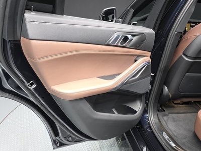 2022 BMW X6 — миниатюра 15