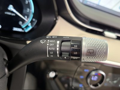 2024 Genesis GV70 thumbnail 33