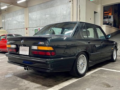 1988 BMW M5 — фото 5