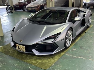 LAMBORGHINI REVUELTO - 1