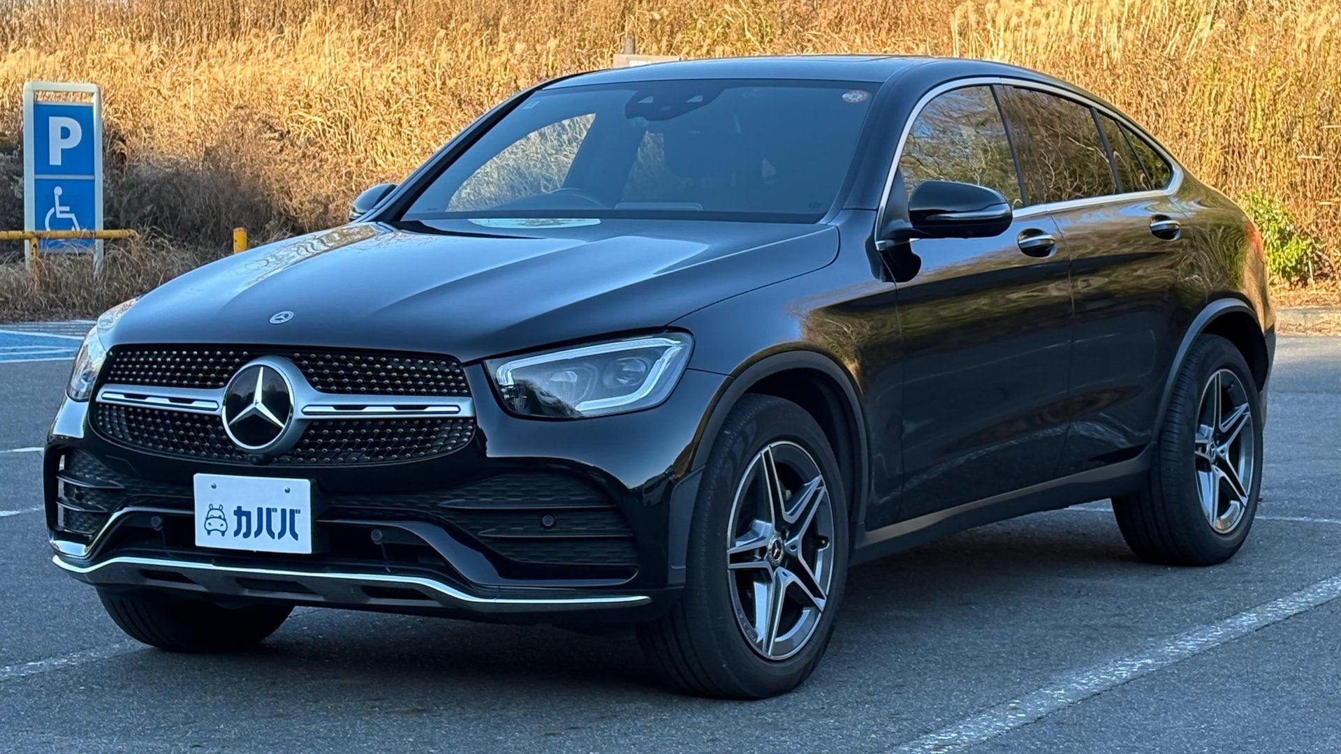 MERCEDES-BENZ GLC-CLASS GLC220D 4MATIC COUPE AMG LINE - View 1