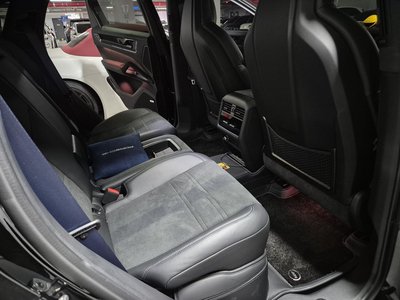 2024 Porsche CAYENNE 照片 10