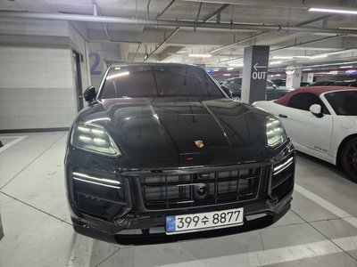 2024 Porsche CAYENNE 照片 2