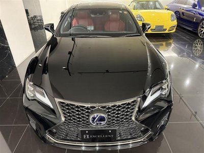 2019 Lexus RC — миниатюра 24