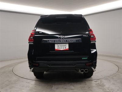 TOYOTA LAND CRUISER - 4