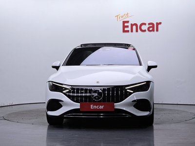 MERCEDES-BENZ EQE - 2