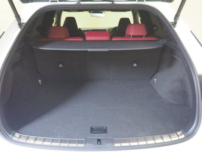 صورة مصغرة 14 لـ 2023 Lexus RX