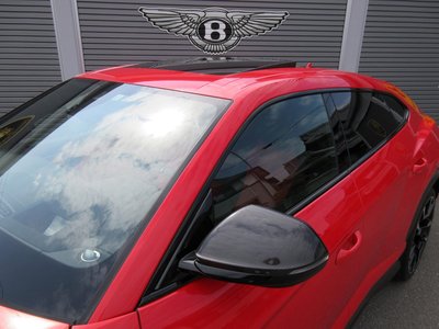 LAMBORGHINI URUS - 8