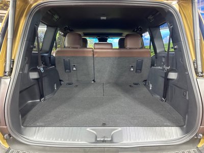 TOYOTA LAND CRUISER 250 - 10