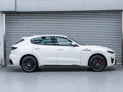 2021 Maserati LEVANTE thumbnail 15