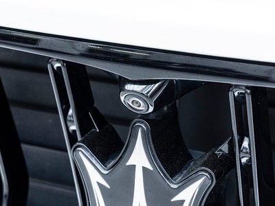 2021 Maserati LEVANTE thumbnail 23
