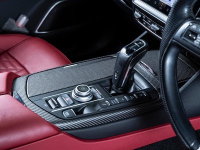 2021 Maserati LEVANTE photo 9