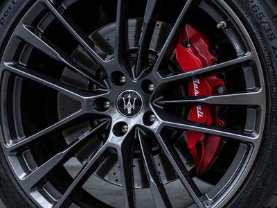 2021 Maserati LEVANTE thumbnail 35