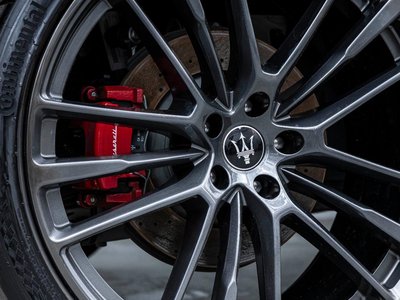 2021 Maserati LEVANTE thumbnail 41