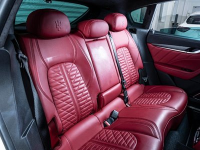 2021 Maserati LEVANTE thumbnail 13