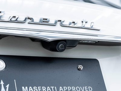 2021 Maserati LEVANTE photo 7