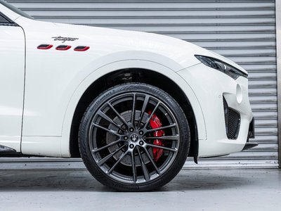 2021 Maserati LEVANTE thumbnail 34