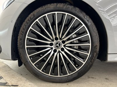 MERCEDES-BENZ E-CLASS - 5