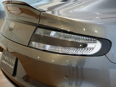2019 Aston Martin RAPIDE thumbnail 20