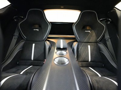 2019 Aston Martin RAPIDE thumbnail 14