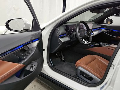 BMW 5 SERIES - 10