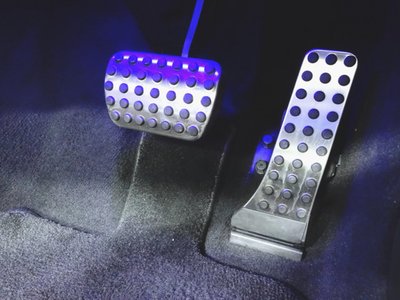 MERCEDES-BENZ SL AMG - 9