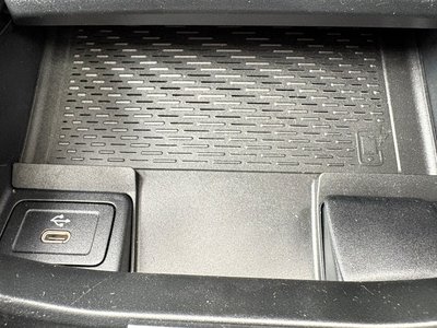 صورة مصغرة 46 لـ 2025 Mercedes-BENZ GLB AMG