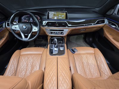 BMW 7 SERIES - 5