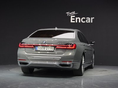 BMW 7 SERIES - 4