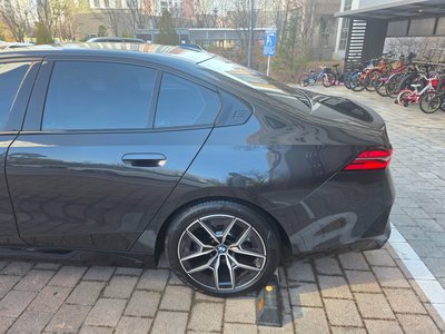 BMW 5 SERIES - 6