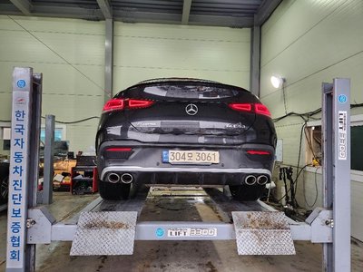 MERCEDES-BENZ GLE - 2