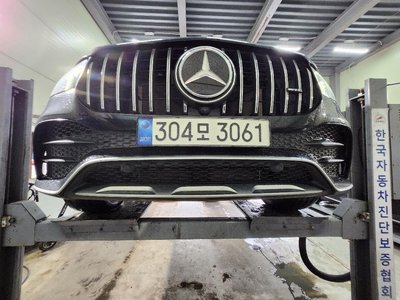 MERCEDES-BENZ GLE - 1