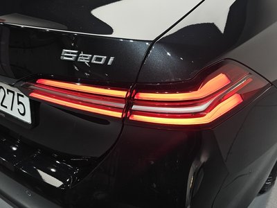 BMW 5 SERIES - 10