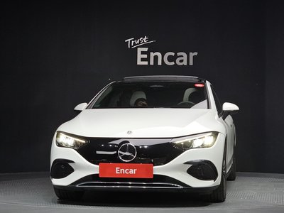 MERCEDES-BENZ EQE - 2