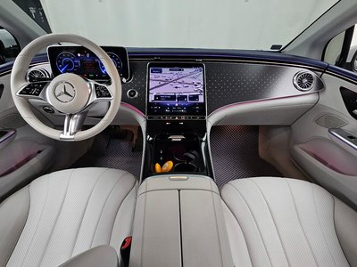 MERCEDES-BENZ EQE - 5