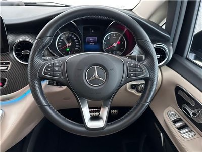 صورة 8 لـ 2021 Mercedes-BENZ V-CLASS