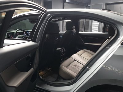 2025 BMW 5 SERIES — миниатюра 16